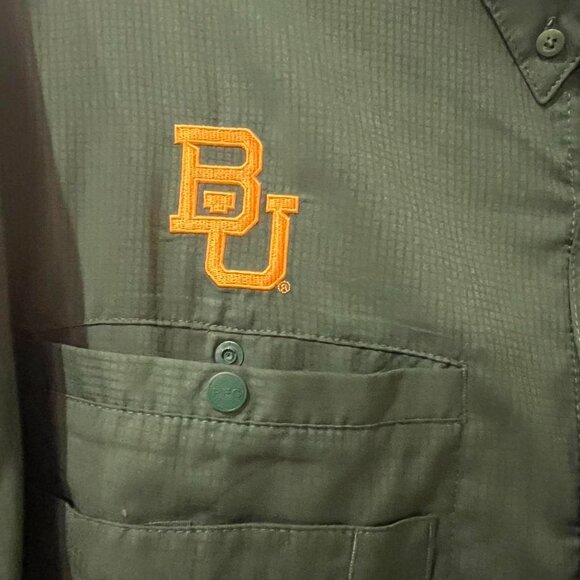 Columbia Sportswear Men's Green  Shirts - Picture 3 of 5